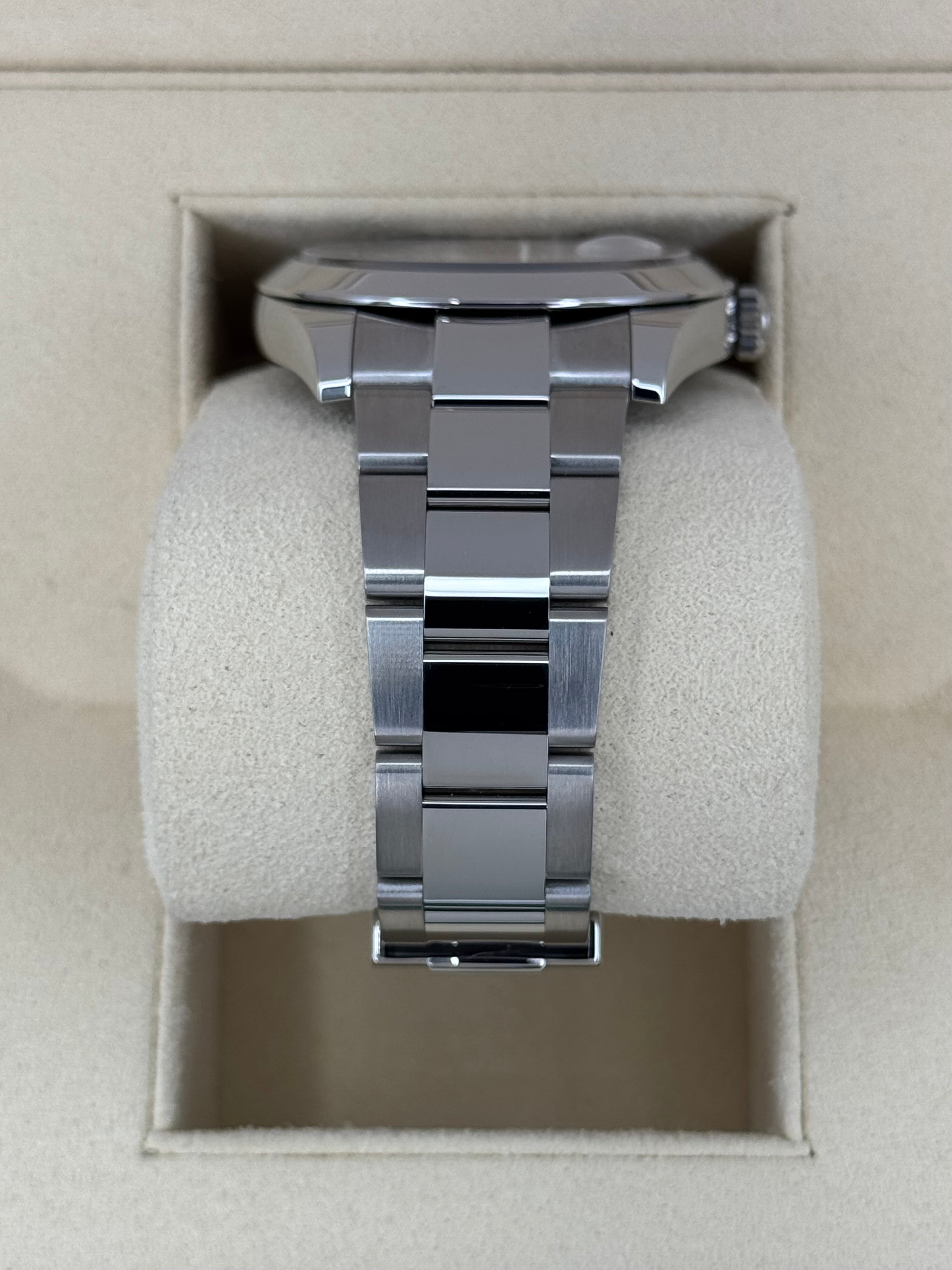 2021 ロレックス デイトジャスト 41mm 126300 ステンレススチール オイスターシルバー文字盤