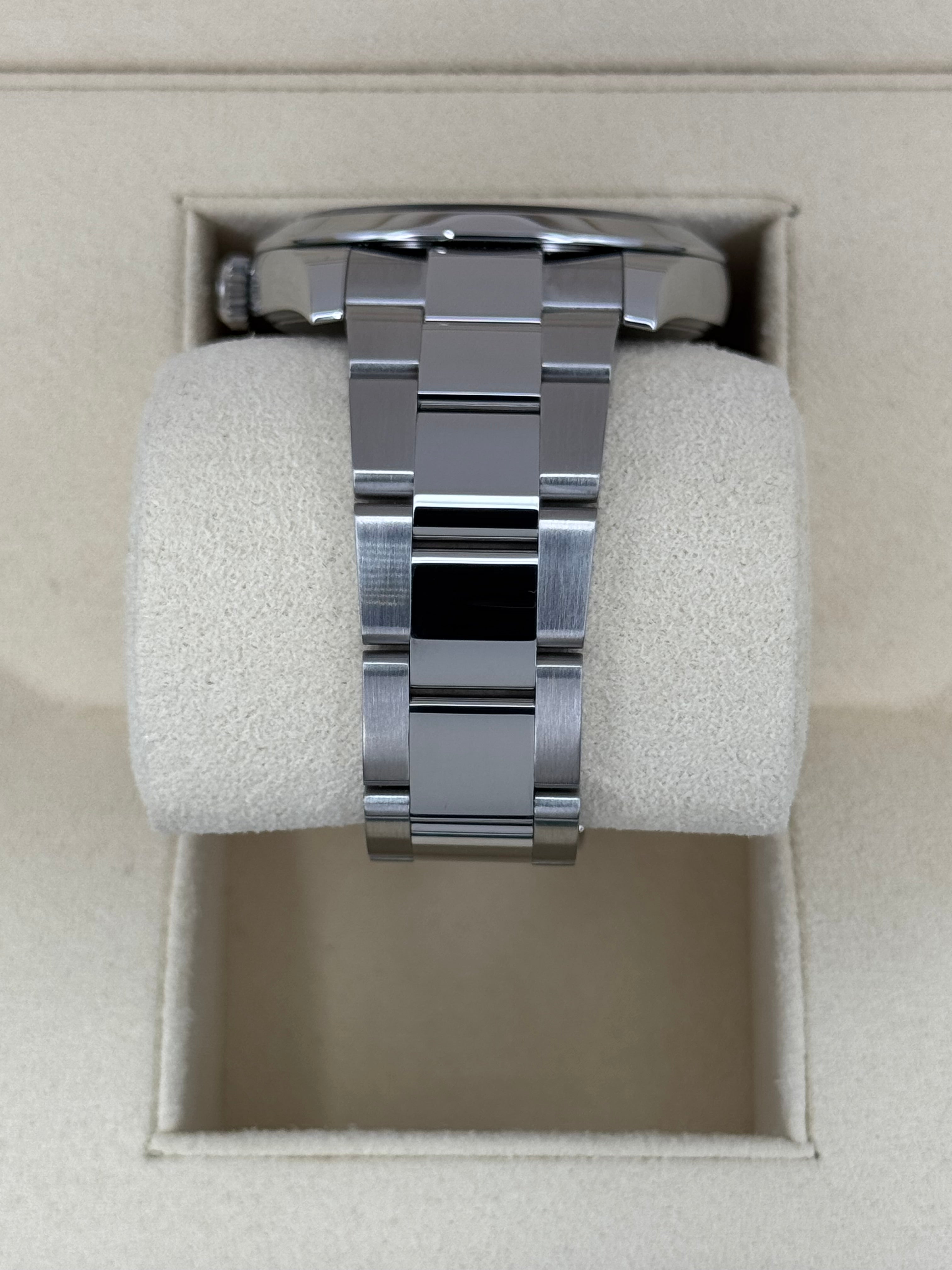 2021 ロレックス デイトジャスト 41mm 126300 ステンレススチール オイスターシルバー文字盤
