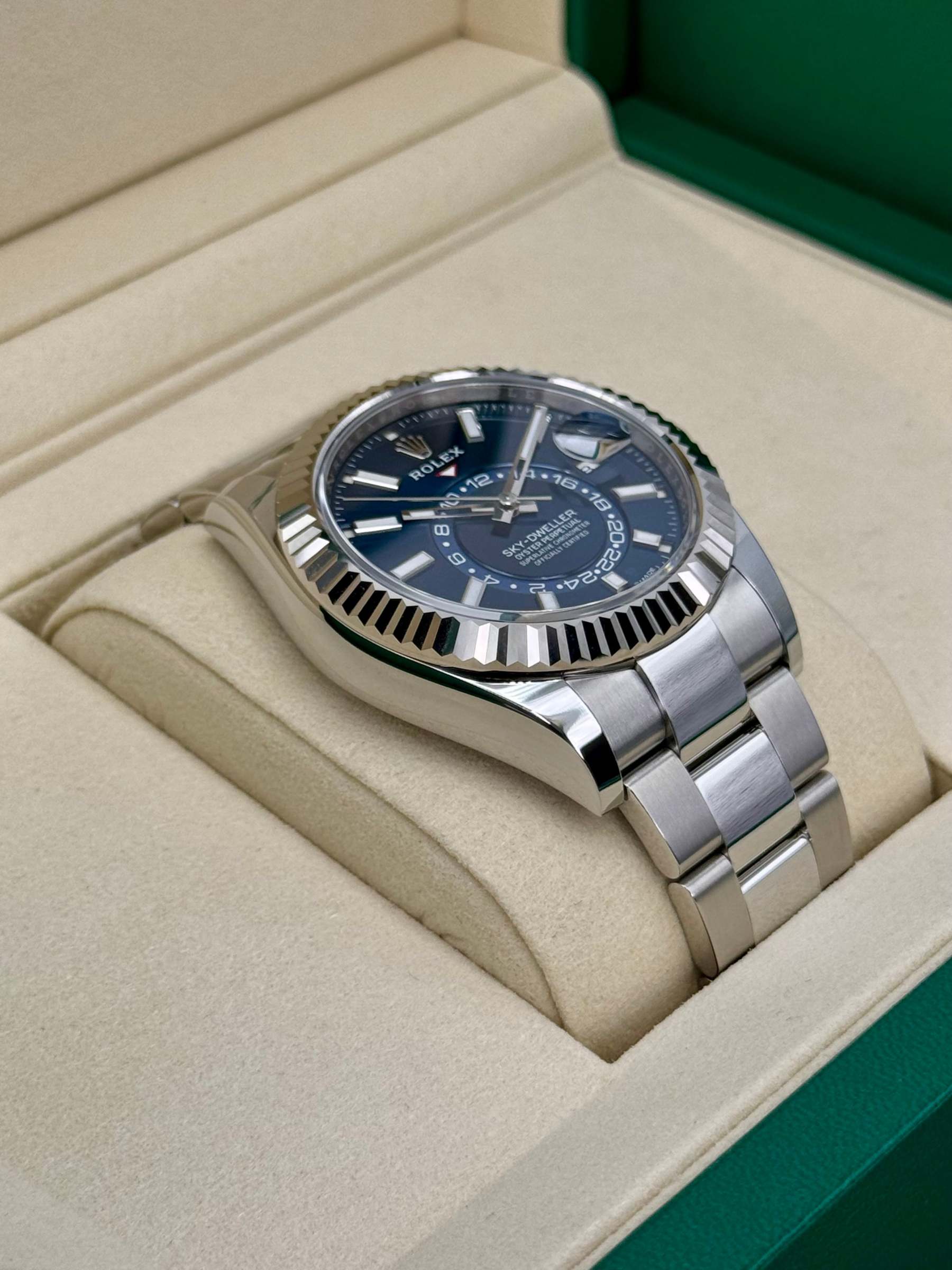 NEW 2025 ロレックス スカイドゥエラー 42mm 336934 オイスターブルーダイヤル