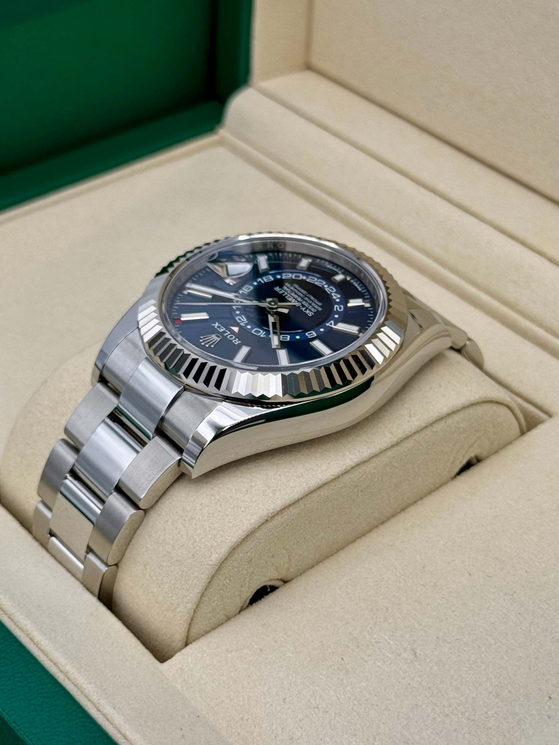 NEW 2025 ロレックス スカイドゥエラー 42mm 336934 オイスターブルーダイヤル