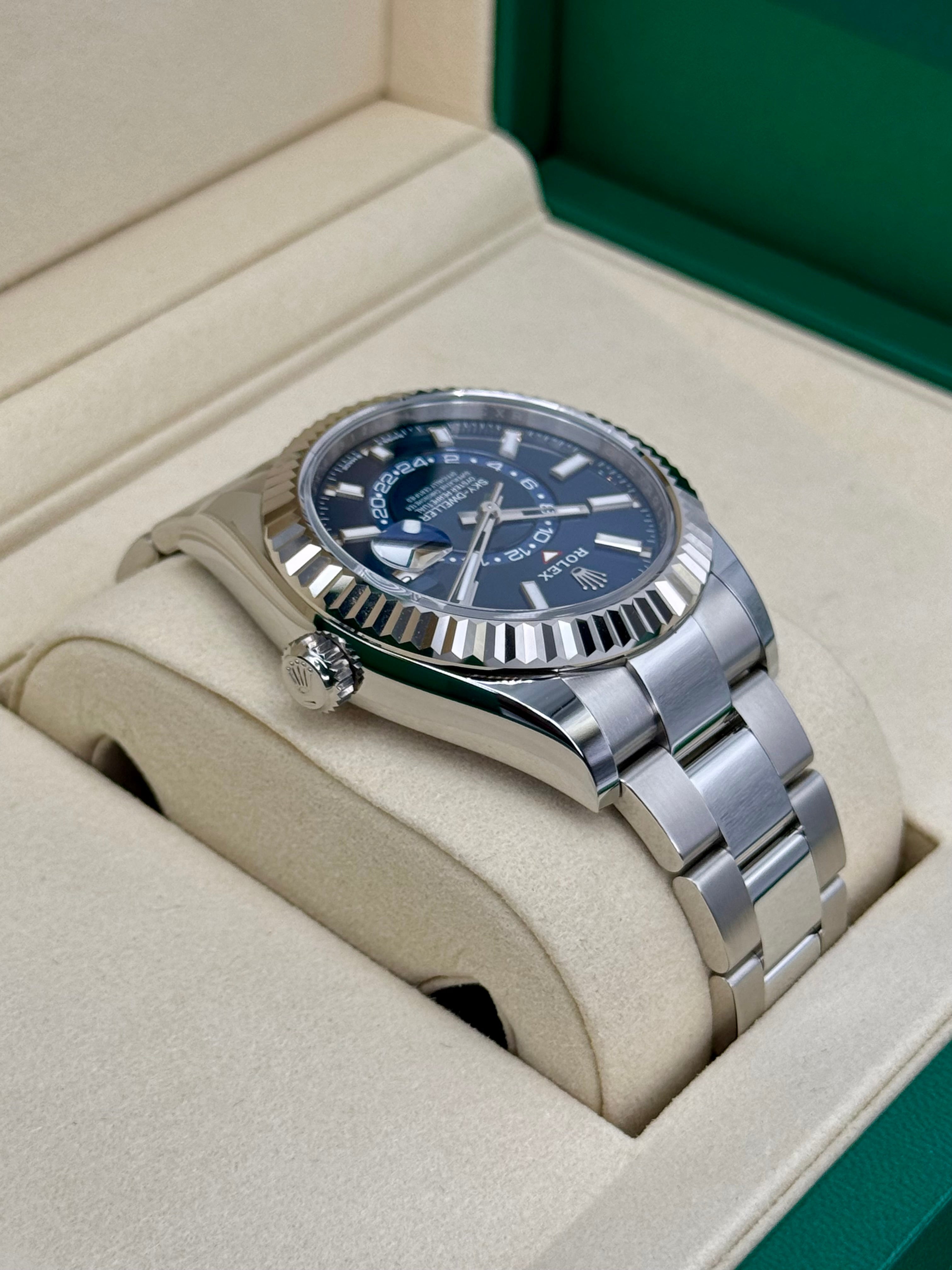 NEW 2025 ロレックス スカイドゥエラー 42mm 336934 オイスターブルーダイヤル