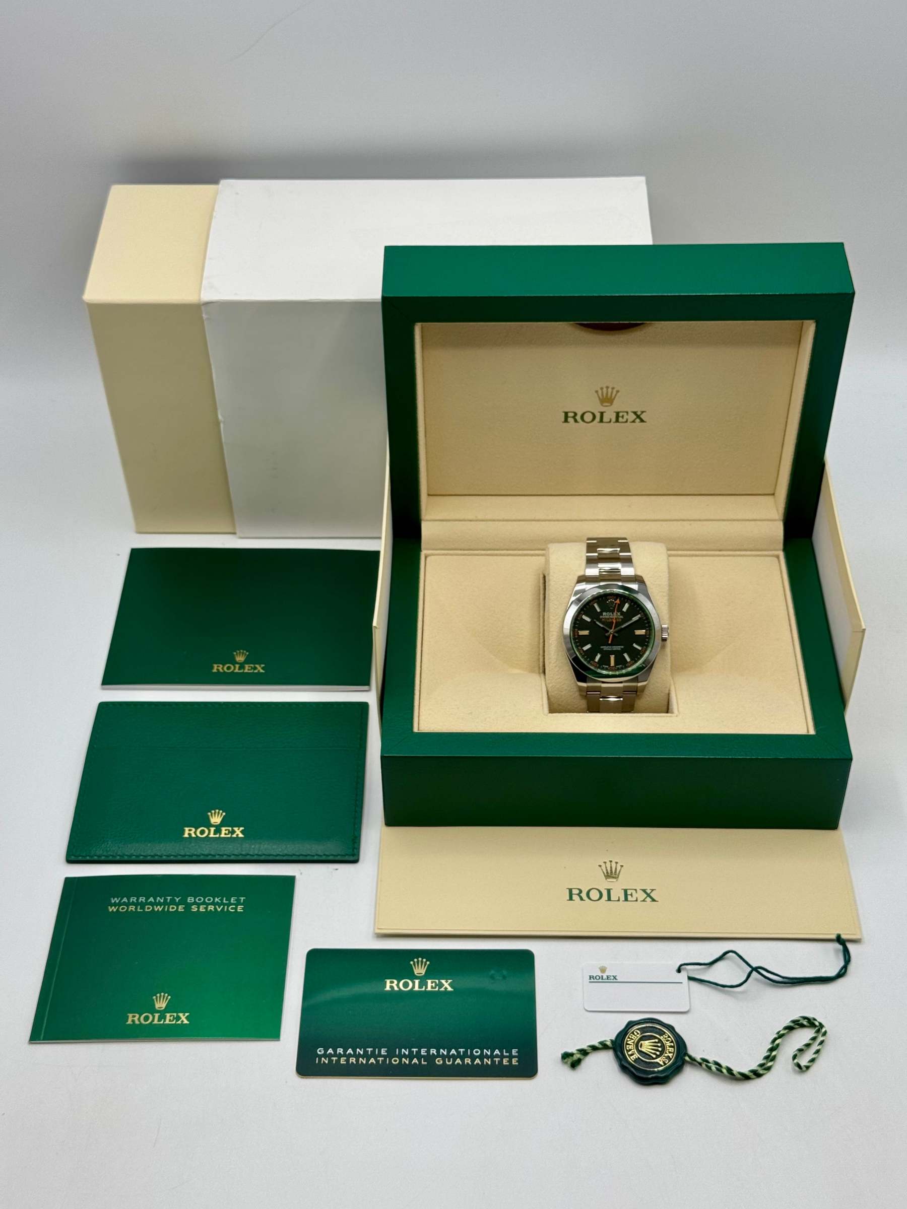 2021 ロレックス ミルガウス 40mm 116400GV ステンレススチール ブラックダイヤル