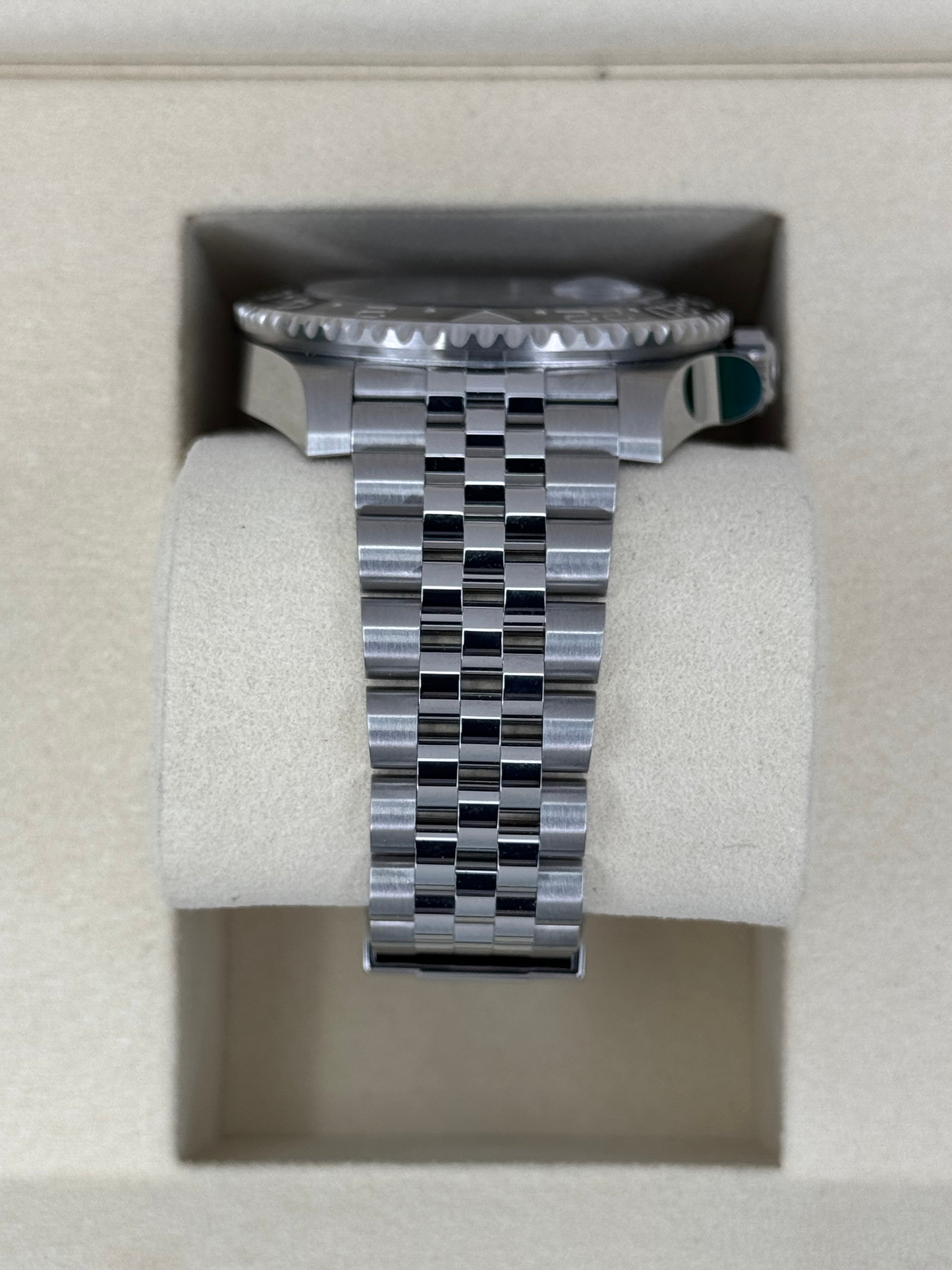 NEW 2025 ロレックス GMTマスターII 「スプライト」 40mm 126720VTNR ジュビリー