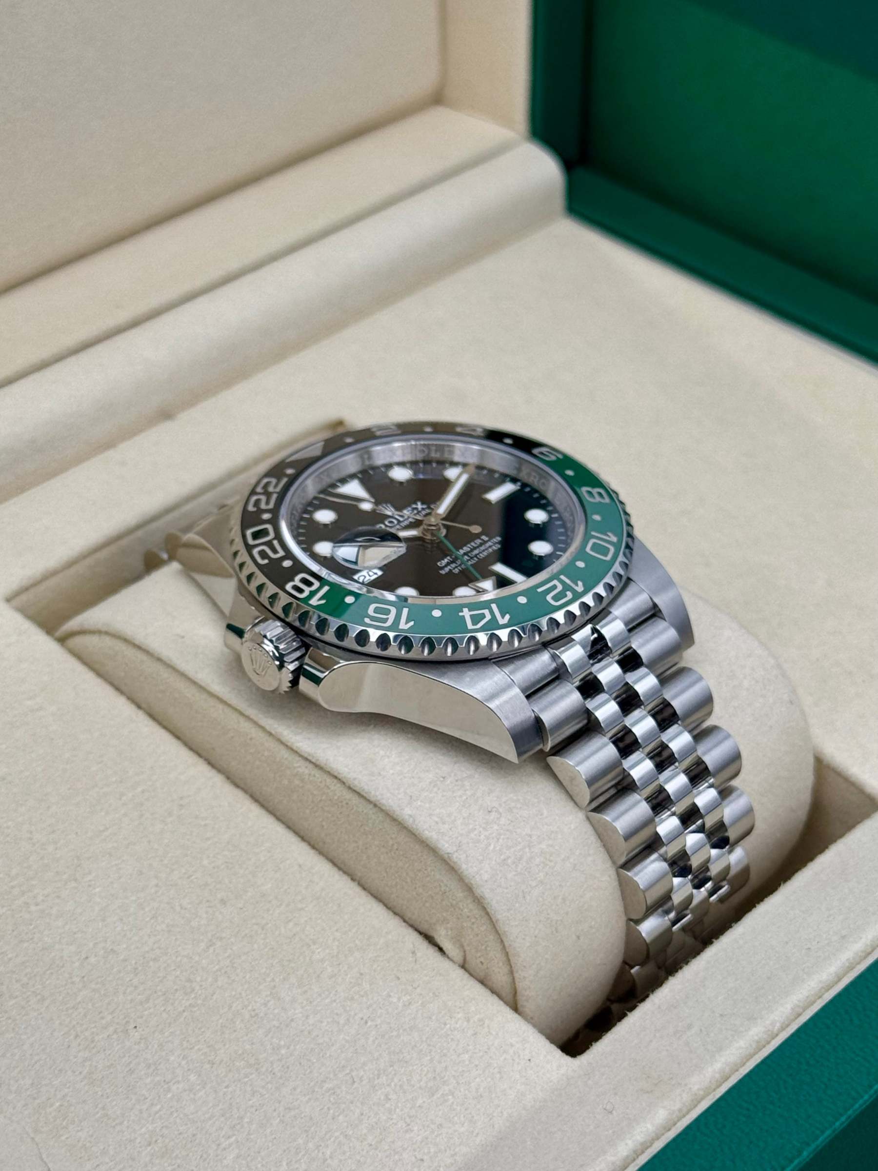 NEW 2025 ロレックス GMTマスターII 「スプライト」 40mm 126720VTNR ジュビリー