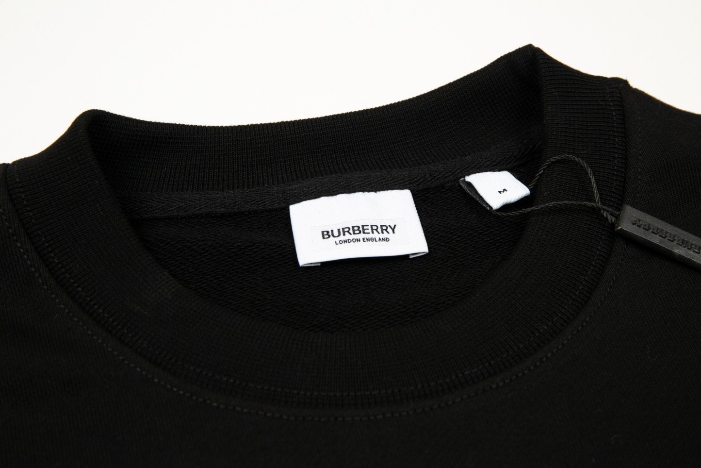 【BURBERRY旗艦店】（バーバリー）長袖、ご好評に付き再入荷！
