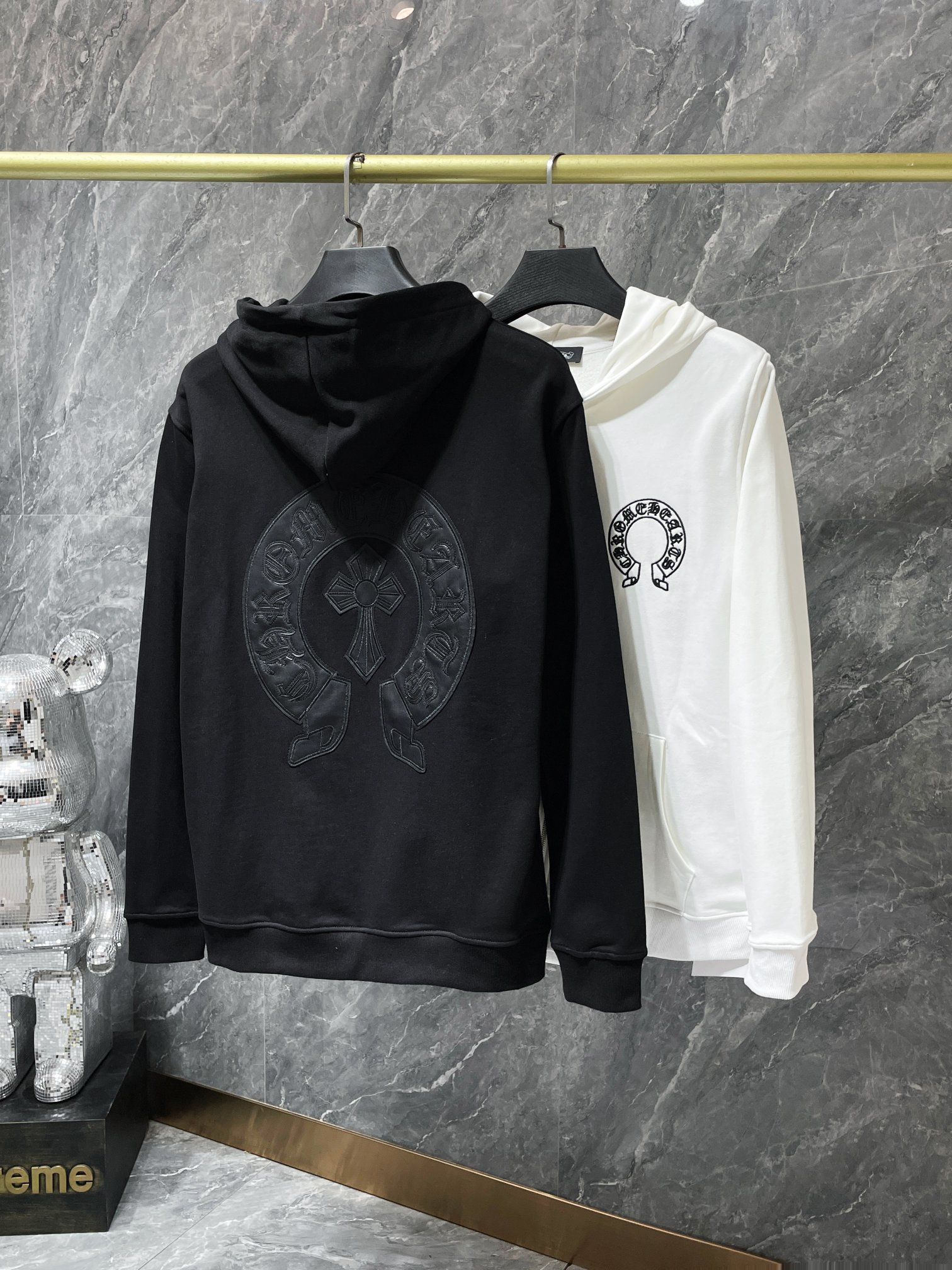 【CHROME HEARTS】クロムハーツ パーカー、ご好評に付き再入荷！