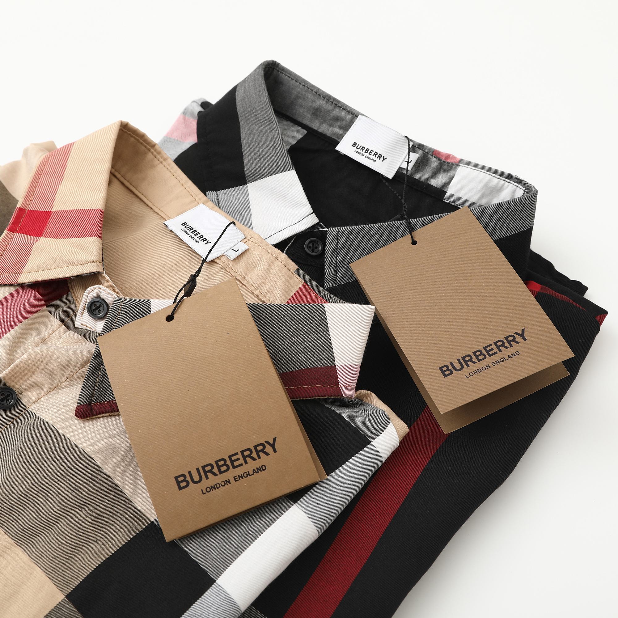 【BURBERRY旗艦店】（バーバリー） 半袖シャツ ご好評に付き再入荷！