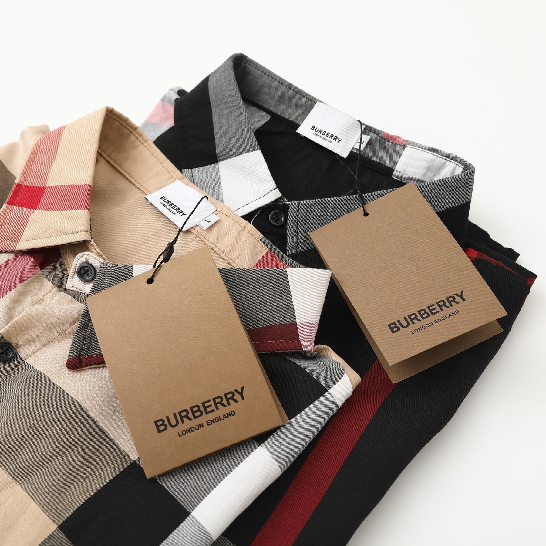 【BURBERRY旗艦店】（バーバリー） 半袖シャツ ご好評に付き再入荷！