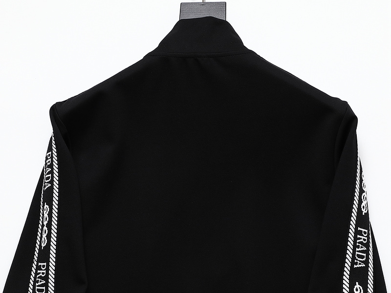 【Prada】( プラダ ) 男女兼用、ご好評に付き再入荷！