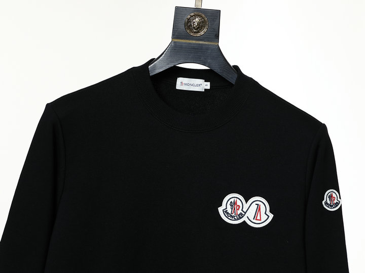 【MONCLER】男女兼用、ご好評に付き再入荷！