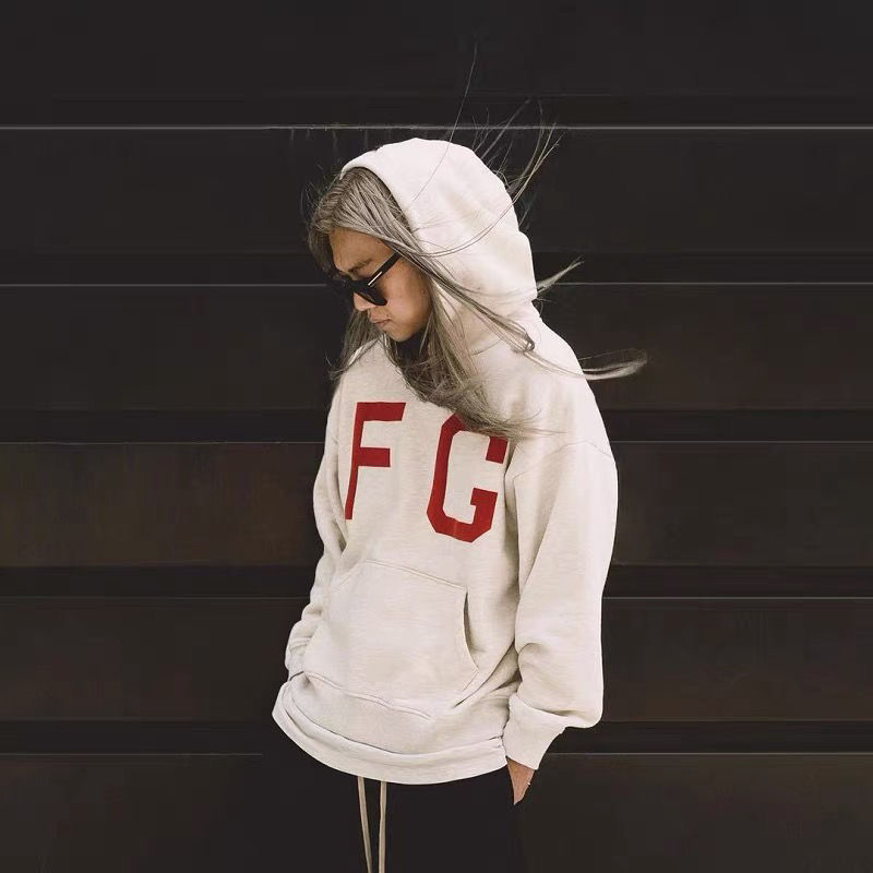 【FEAR OF GOD】男女兼用、ご好評に付き再入荷！！