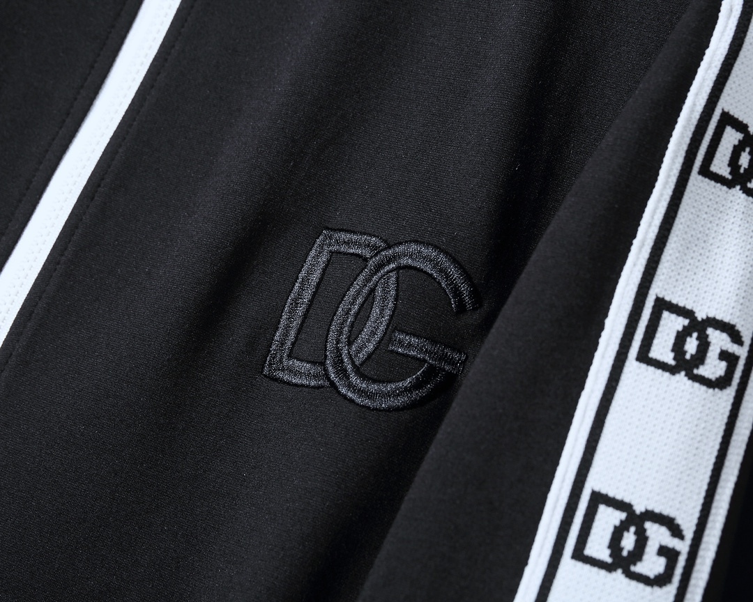 【Dolce&Gabbana】スーツ【即日出荷】ご好評に付き再入荷！