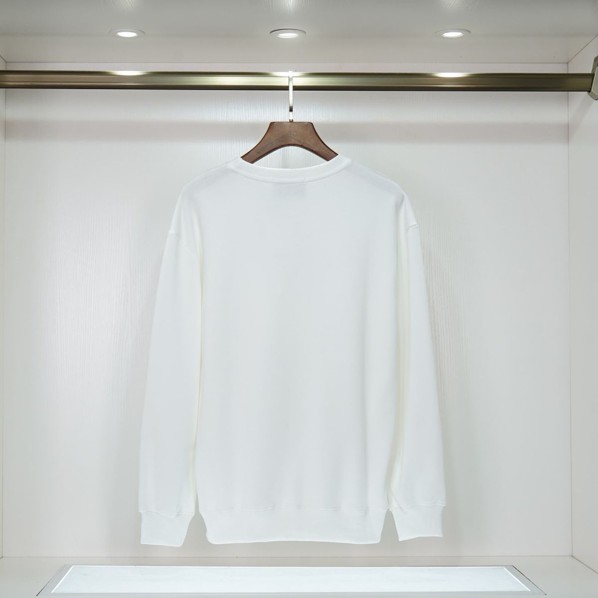 【GUCCI 公式旗艦店】グッチ ご好評に付き再入荷！！