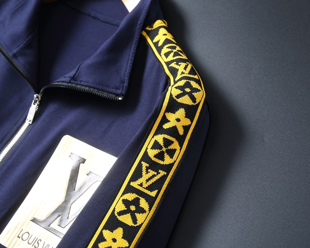【LOUIS VUITTON】( ルイ・ヴィトン) スーツ【即日出荷】ご好評に付き再入荷！