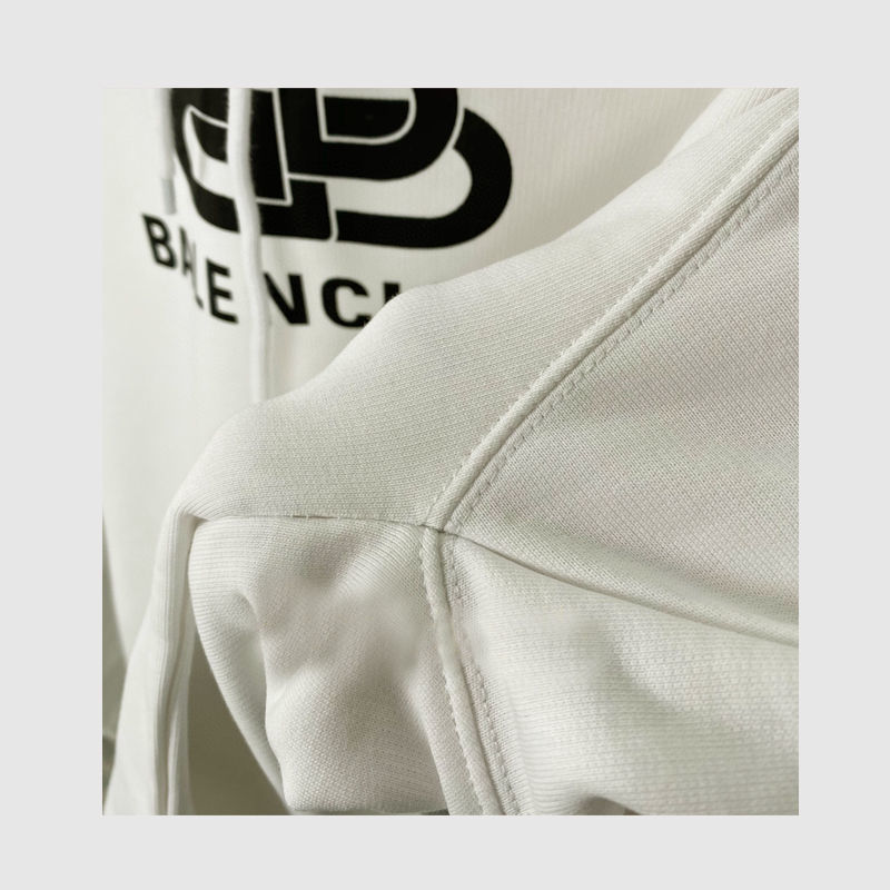 【BALENCIAGA】バレンシアガ 男女兼用、ご好評に付き再入荷！
