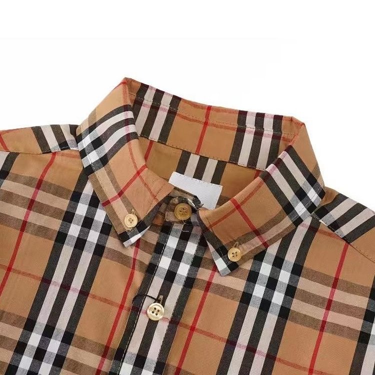 【BURBERRY】（バーバリー）ご好評に付き再入荷！