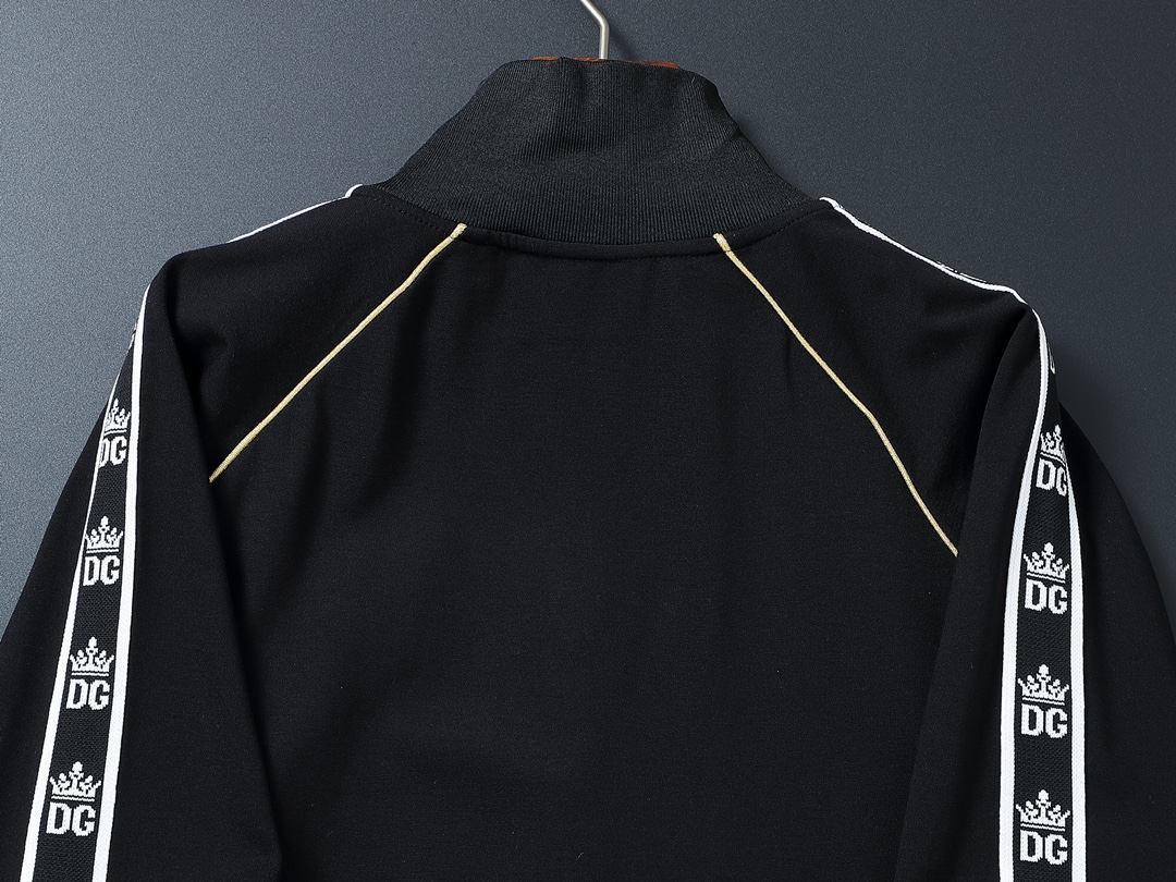 【Dolce&Gabbana】スーツ【即日出荷】ご好評に付き再入荷！
