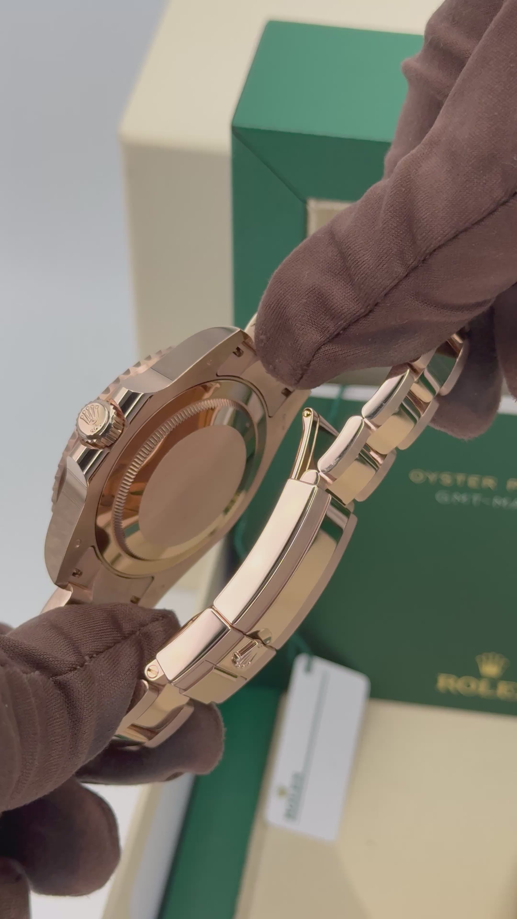 NEW 2023 ロレックス GMTマスターII 「ルートビア」 40mm 126715CHNR ローズゴールド