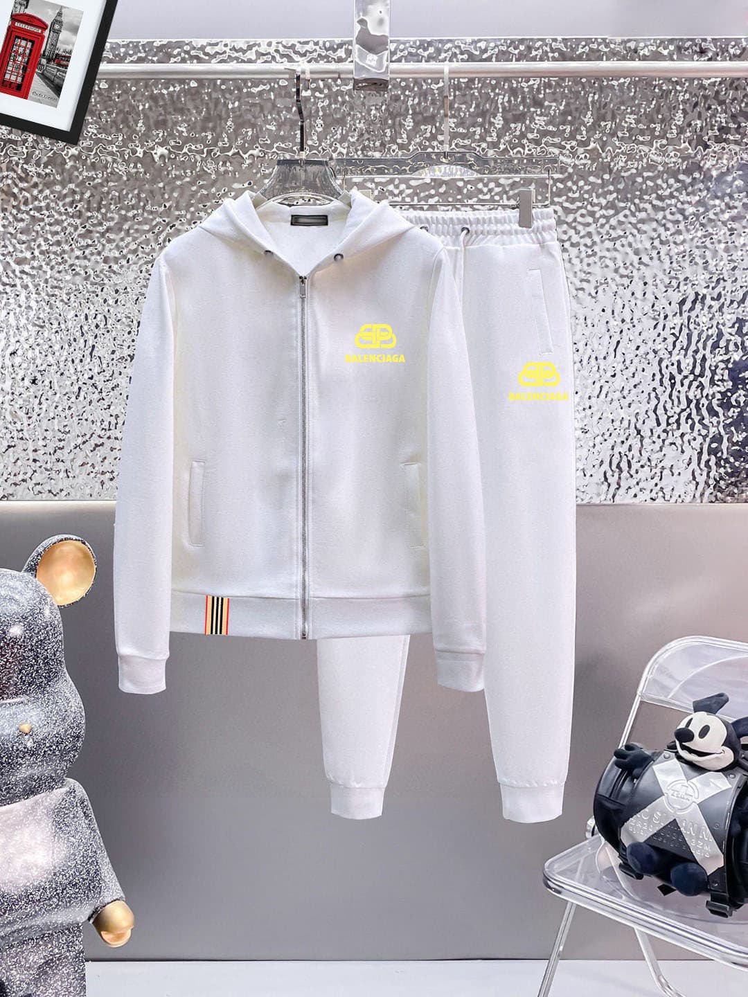 【BALENCIAGA】( バレンシアガ) スーツ【即日出荷】ご好評に付き再入荷！
