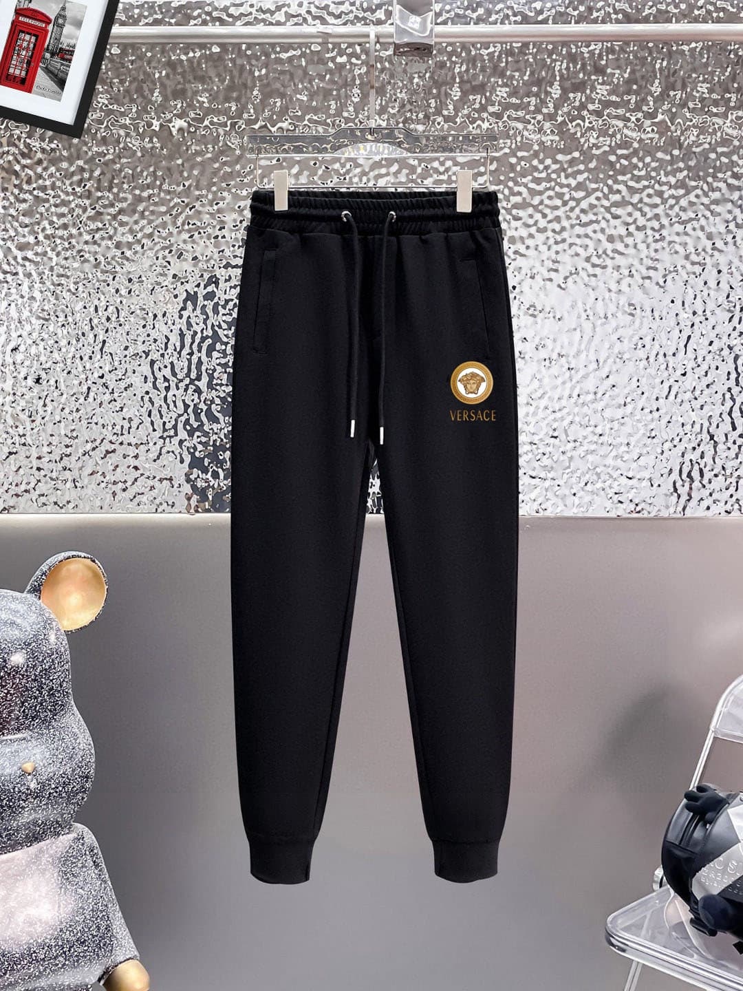 【VERSACE】( ヴェルサーチ) スーツ【即日出荷】ご好評に付き再入荷！