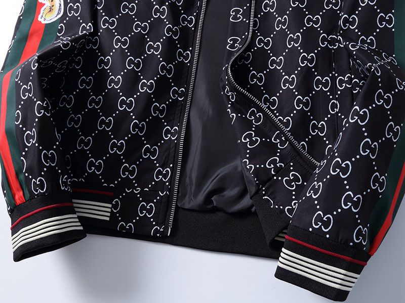 【GUCCI 旗艦店】（グッチ） ジャケット、ご好評に付き再入荷！！