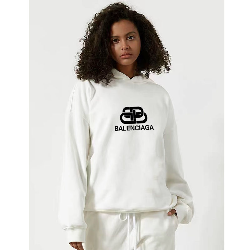 【BALENCIAGA】バレンシアガ 男女兼用、ご好評に付き再入荷！