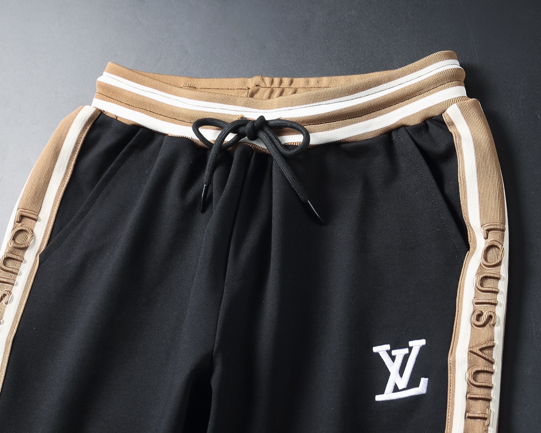 【LOUIS VUITTON】( ルイ・ヴィトン) スーツ【即日出荷】ご好評に付き再入荷！