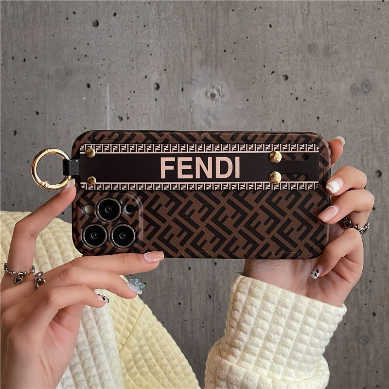 【FENDI旗艦店】【今日注文なら、もう一つ無料サービス】リストバンド携帯電話ケース