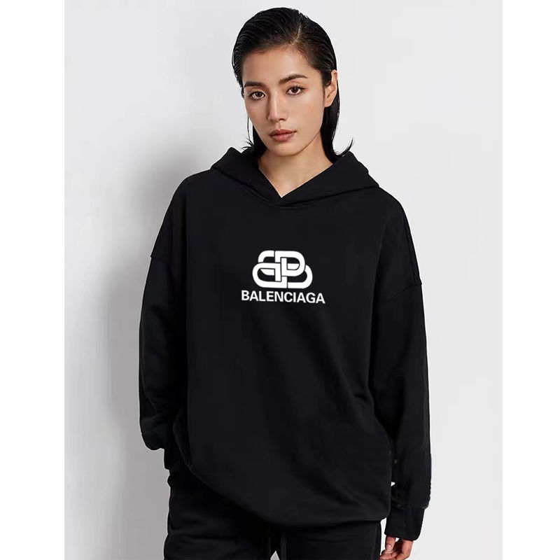 【BALENCIAGA】バレンシアガ 男女兼用、ご好評に付き再入荷！