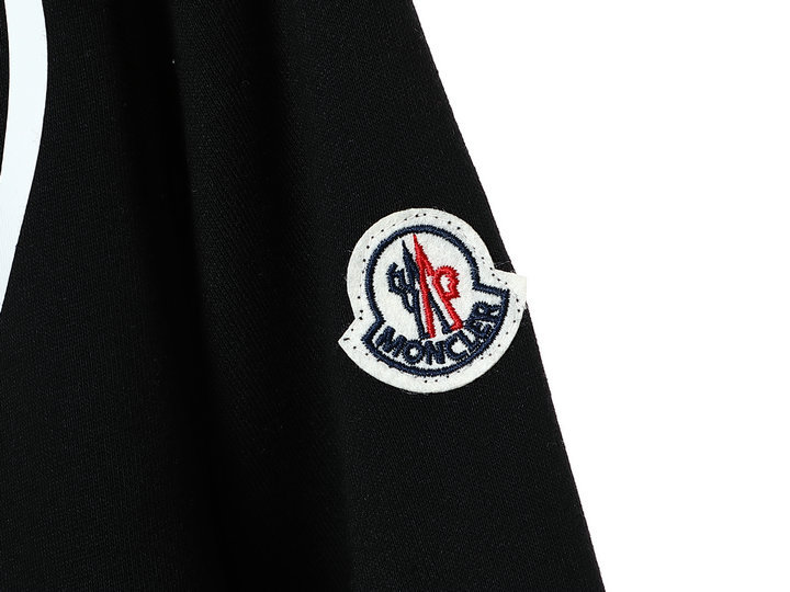 【MONCLER】モンクレール、ご好評に付き再入荷！