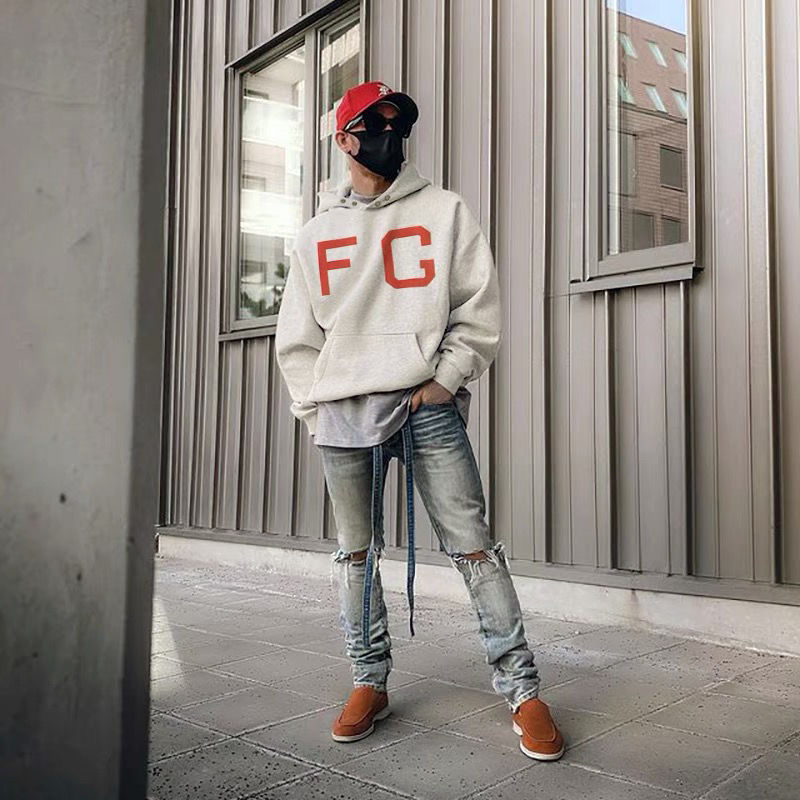 【FEAR OF GOD】男女兼用、ご好評に付き再入荷！！
