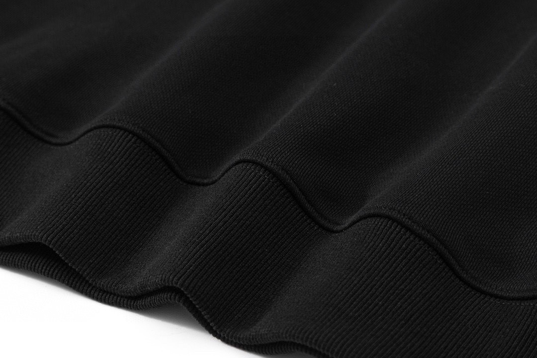 【LOUIS VUITTON】ルイヴィトン 長袖 ご好評に付き再入荷【男女兼用】