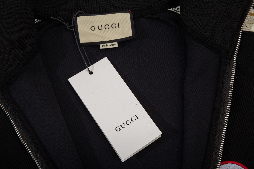 【GUCCI 公式旗艦店】グッチ ジャケット、ご好評に付き再入荷！
