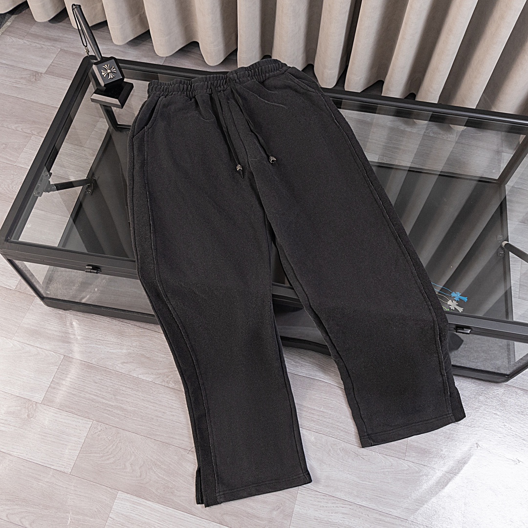 【CHROME HEARTS 公式旗艦店】ズボン、ご好評に付き再入荷！