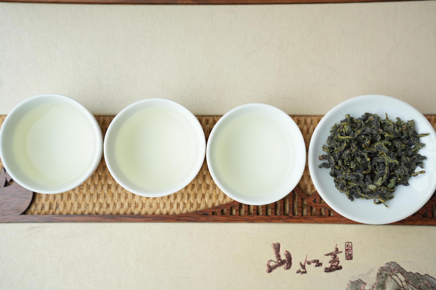 Royal Iron Oolong