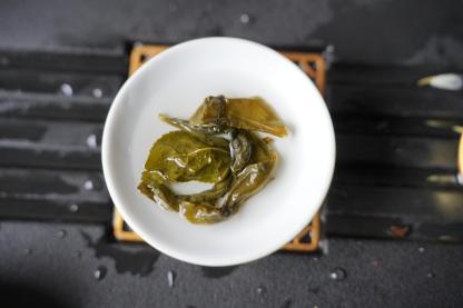 Royal Iron Oolong