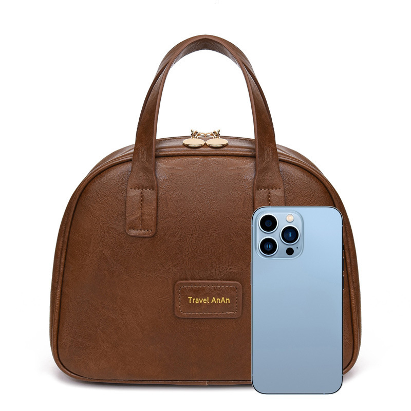 3-ZIP貝殼化妝包 「油蠟皮易擦洗 通勤旅行無負擔」