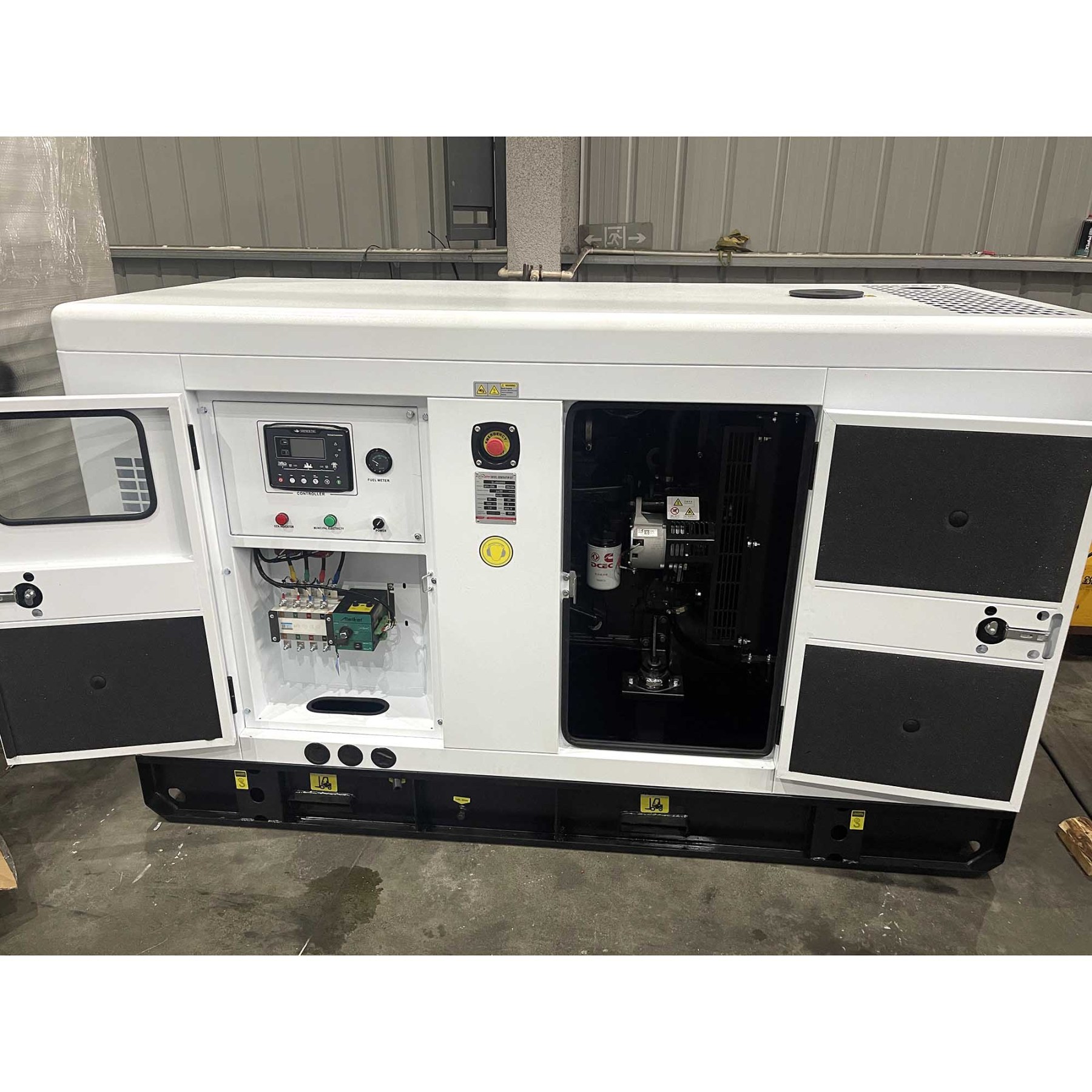 High Quality Stby 4 Cylinder Generator Set 12-40kW Silent Diesel Generator for Remote Area