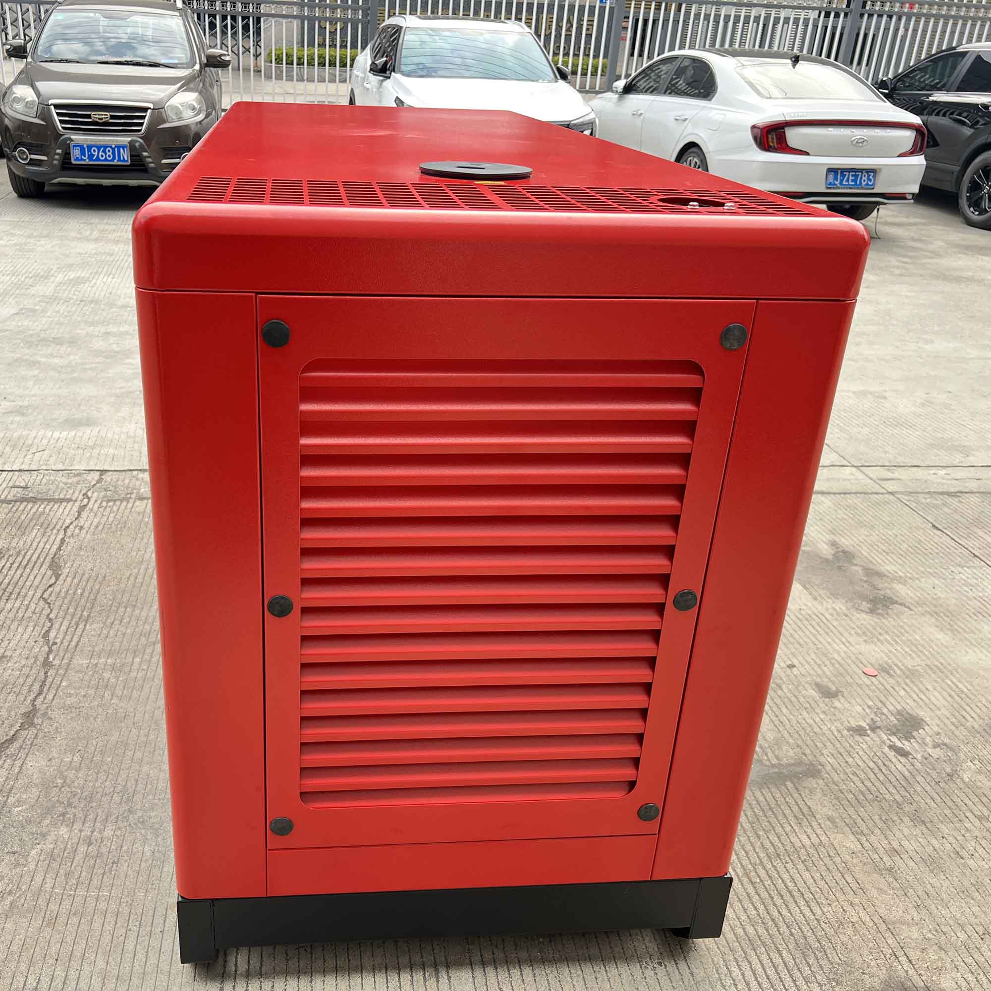 Custom 60-125kVA Portable 3 Phase Power Generator 63 KVA 63KVA 50KW 50 KW Silent Diesel Generator for Data Center