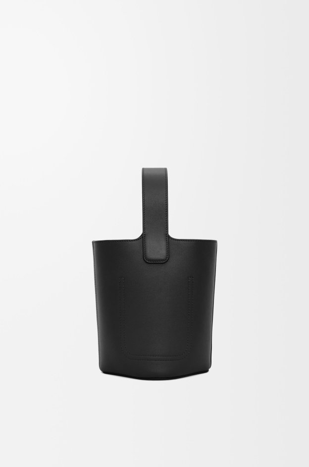 ペブル バケットバッグ ミニ（スムースカーフ）