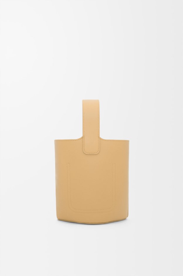 ペブル バケットバッグ ミニ（スムースカーフ）