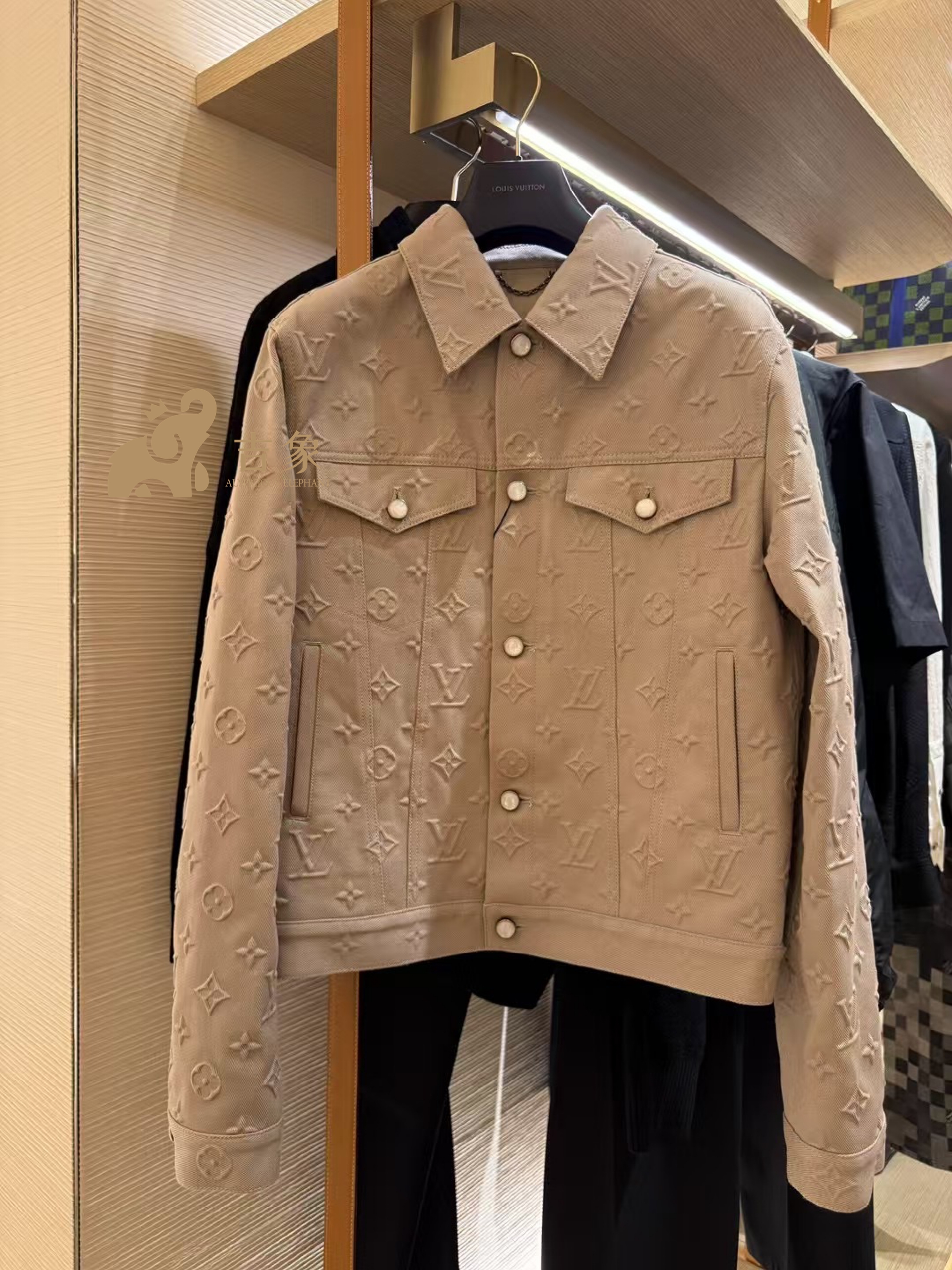 LV/ルイ・ヴィトン メンズ モノグラム エンボス デニム ジャケット