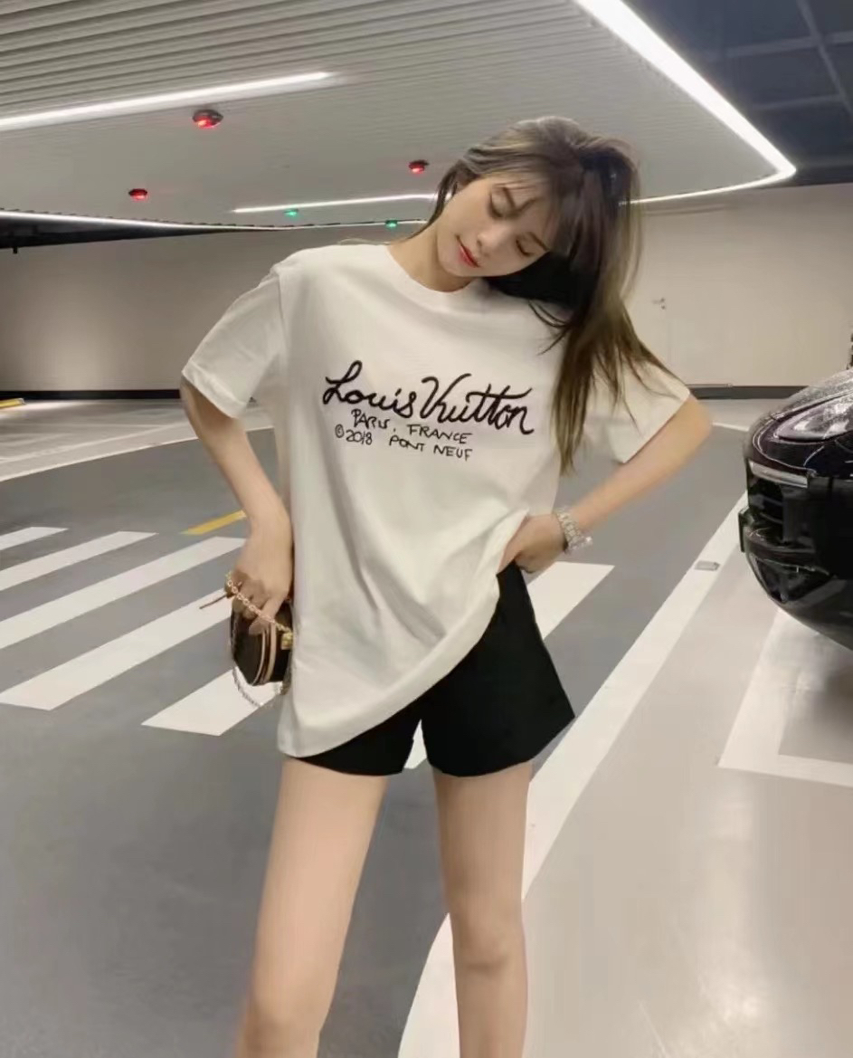 LV ユニセックス Tシャツ