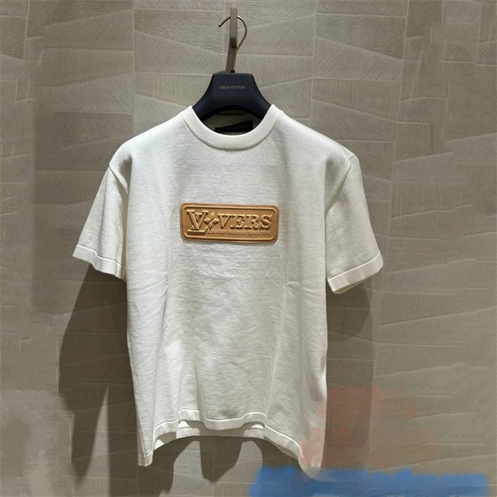 LV ルイ・ヴィトン 25th 春夏 メンズ ナチュレル レザーパッチ Tシャツ