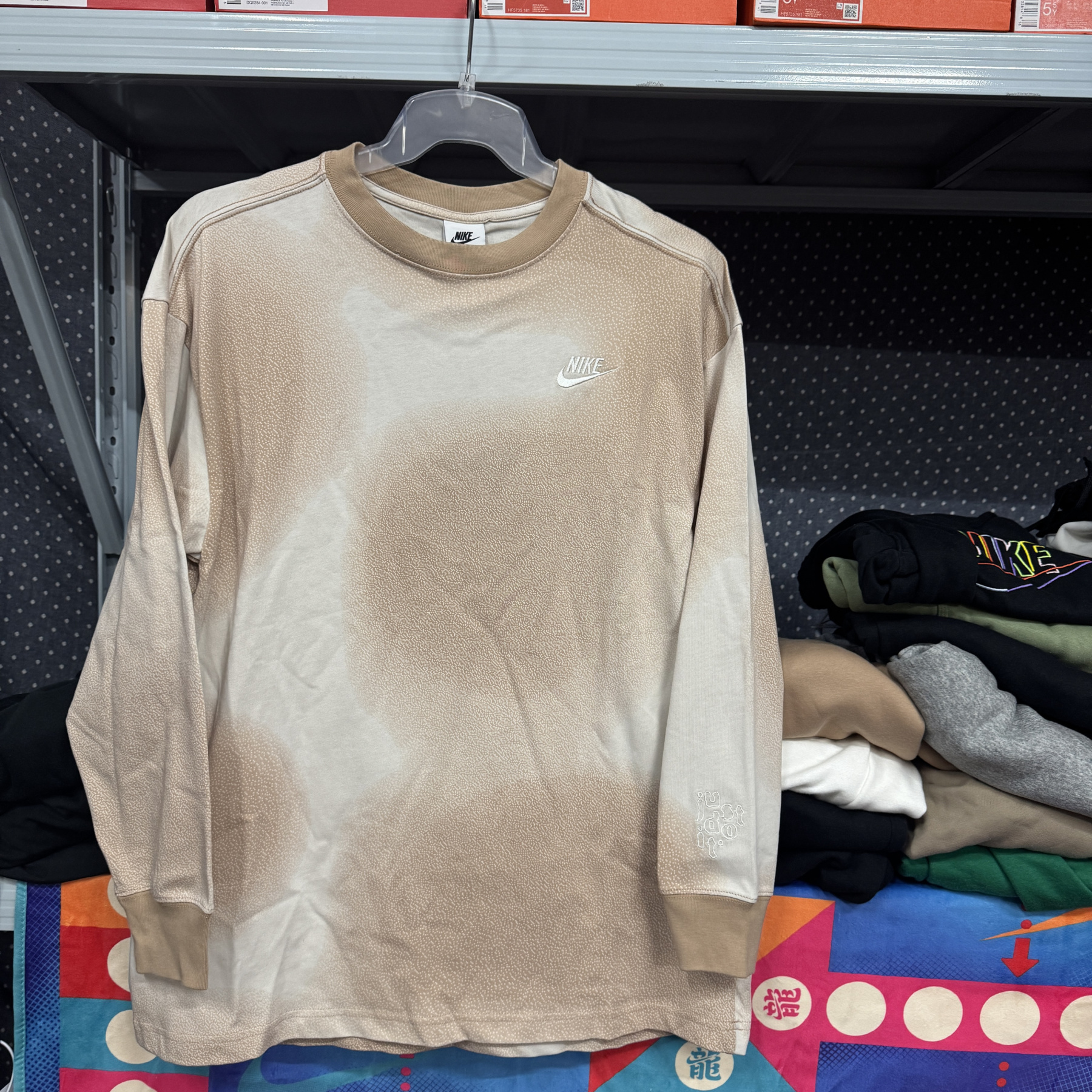 Nike/Nike レディース 新作 ゆったりフィット スマッジプリント ラウンドネック 長袖 T シャツ