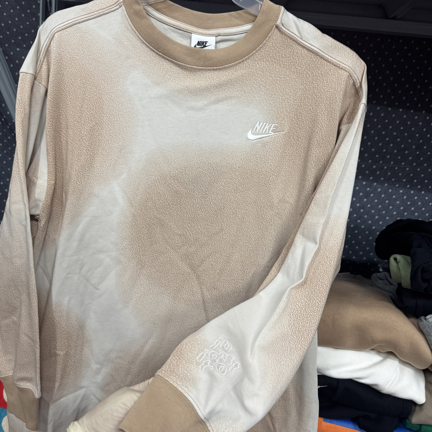 Nike/Nike レディース 新作 ゆったりフィット スマッジプリント ラウンドネック 長袖 T シャツ