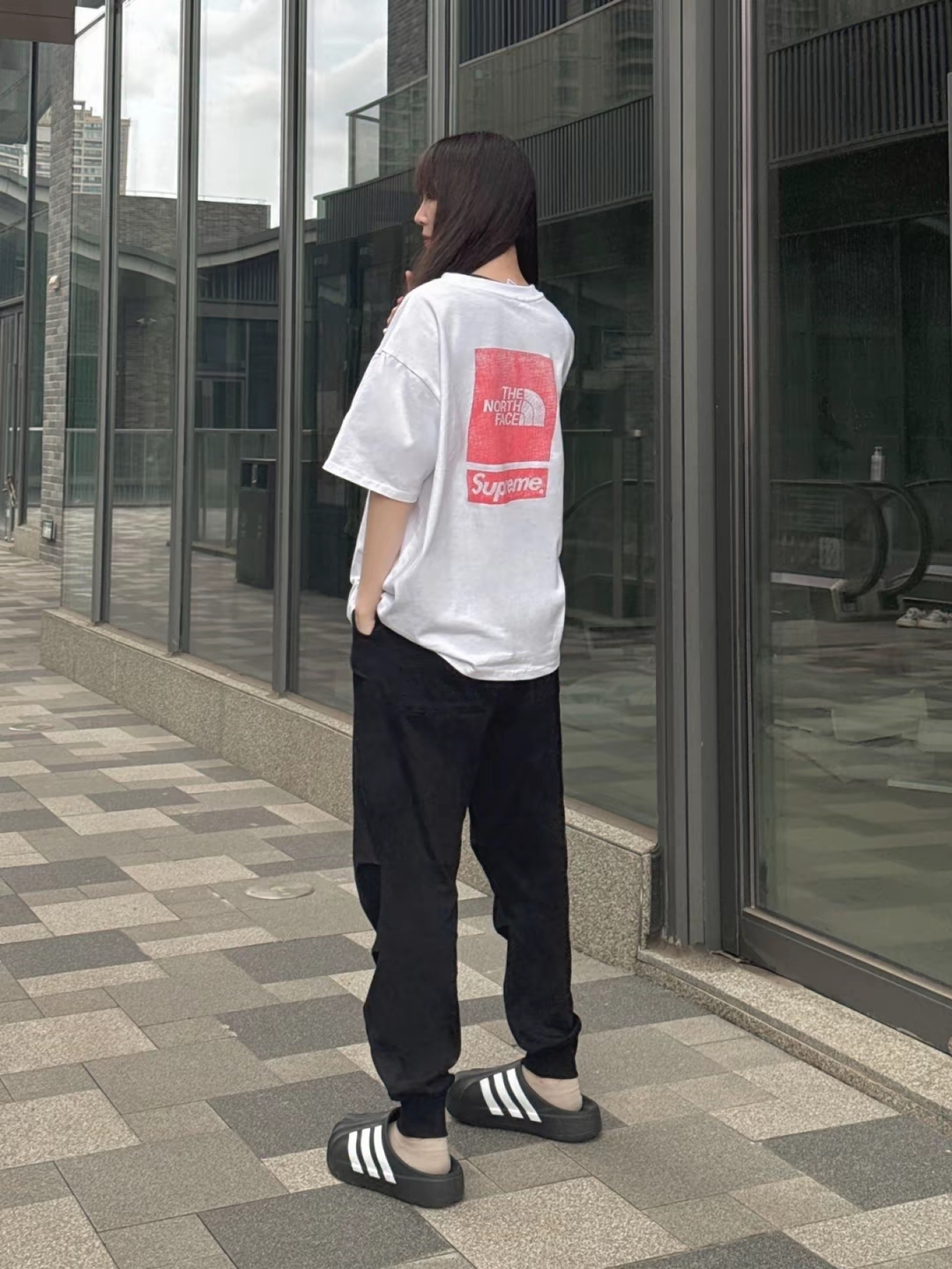Supreme Week3 S/S トップバックロゴプリント半袖Tシャツ 夏 ユニセックス