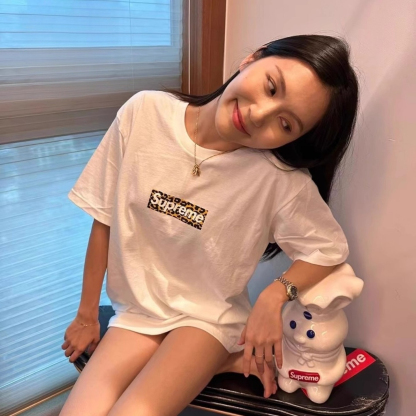 Supreme SHANGHAI BOX LOGO TEE 上海オープニング ヒョウ柄 半袖Tシャツ 男女兼用