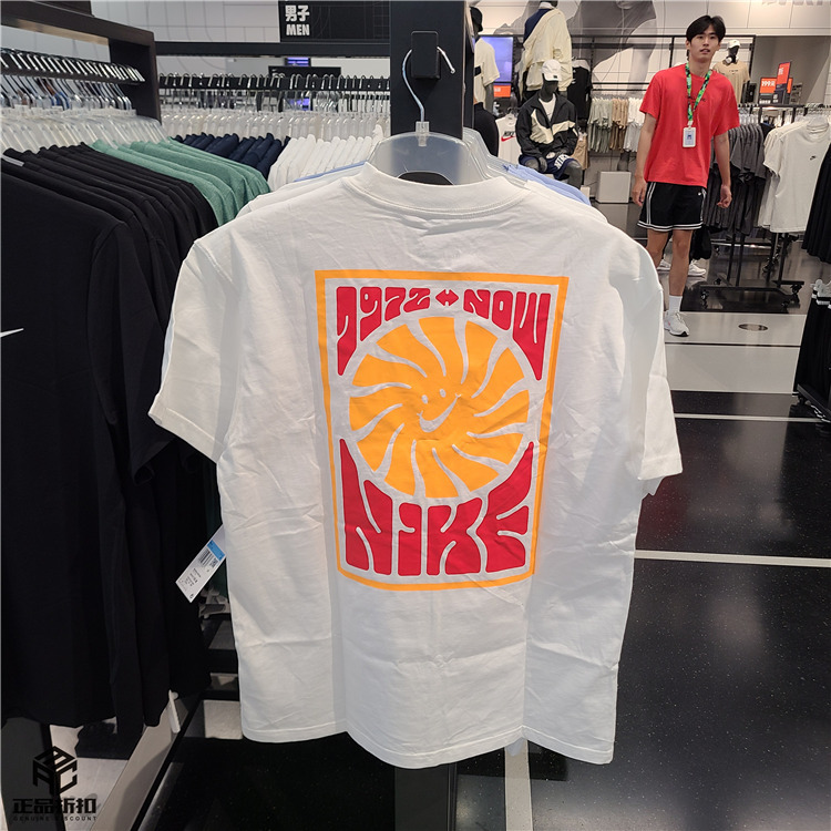 ナイキ NIKE M90 ACC CNCT メンズ 厚手コットン ゆったり着心地の良い半袖Tシャツ