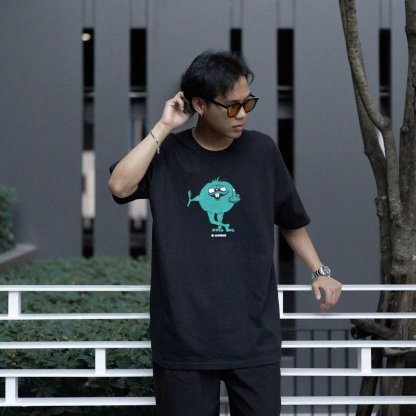 SUPREME CAMACHO TEE 中指クラシック漫画人形プリント半袖Tシャツ 男女兼用